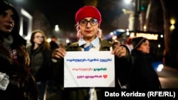 «Свободу узникам режима!»