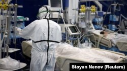 یک شفاخانه درمان بیماران کوید۱۹