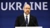 «На сьогодні це найбільше мінне поле у світі, що не тільки ускладнює людям поїздки, а й спричиняє серйозні збої в сільському господарстві, яке є однією з основних галузей економіки України», – Денис Шмигаль