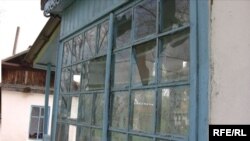 Петровкадагы жаңжалда күрддөр жашаган он чакты үй талкаланган