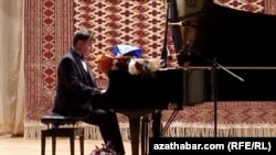 Aşgabatda Mosartyň, Listiň we Belliniň sazlary ýaňlandy