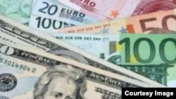 На 5 листопада офіційна вартість долара встановлена на рівні 24,8 гривні