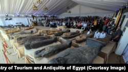 دا لرغوني آثار د مصر پخوانۍ پلازمېنې میمفیس ته نږدې په یو لرغونې هدیره کې موندل شوې دي.