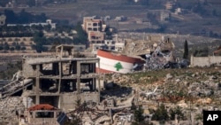 Израиль менен чек арадагы ливандык Мейсс Эл-Жабал айылы. 23-январь 2025-жыл. Иллюстрация.