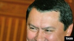 Рахат Алиев.