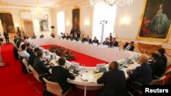 Словаки -- Евробертан лидерш Братиславерчу саммитехь. Гезг. 16.2016