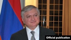 Արտաքին գործերի նախարար Էդվարդ Նալբանդյանը, արխիվ: