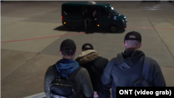 Скрыншот з прапагандысцкага фільму «Спэцапэрацыя „Гарпун“», які выйшаў на тэлеканале АНТ 30 чэрвеня 2025 году