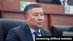 Канатбек Исаев, Жогорку Кеңештин депутаты, «Кыргызстан» фракциясынын лидери. 