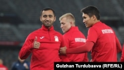 Футболчу Ахлидин Исраилов улуттук курама команда менен машыгуу учурунда. Январь, 2019-жыл. 