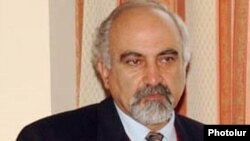 Лидер Объединения «Национальное самоопределение» Паруйр Айрикян