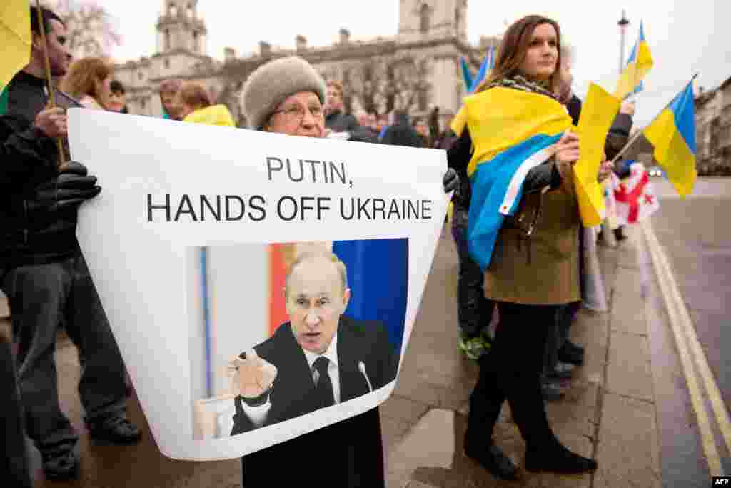 &quot;Путин, руки прочь от Украины!&quot;