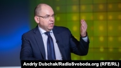 В умовах пандемії COVID-19 до очільника МОЗ Максима Степанова і роботи його відомства у влади є питання 