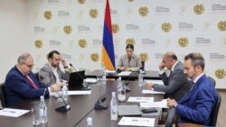 «Ալիևի տնային աշխատանքը ես չեմ կատարի». Սահմանադրական բարեփոխումները դեռ չեն հասել Մայր օրենքի նախաբանին