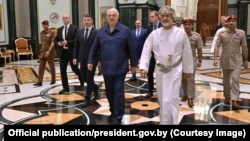  Аляксандар Лукашэнка і Хайтам бін Тарык аль-Саід, Аман, 1 сьнежня 2025 году 