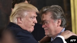 Дональд Трамп и Стивен Бэннон