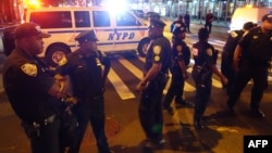 Челсидеги жарылуудан кийин полиция жолду жапты