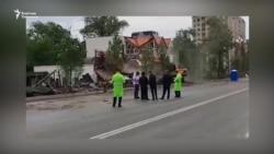 "Киргизия": Мэрия менен тургундардын талашы  