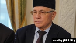 Разил Вәлиев (1947-2023)