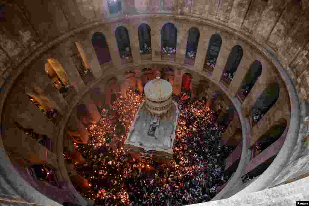 Иерусалимда Олы көн алдыннан Изге ут иңелүе