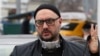 Kirill Serebrennikov arrives for a court hearing in Moscow in March 2020.