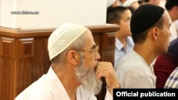 Зачастую Комитет по делам религий при Кабмине Узбекистана сам предоставляет имамам темы для пятничных проповедей.