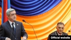 Հայաստան -- Նախագահ Սարգսյանի ելույթը Երեւանի նորընտիր քաղաքապետ Գագիկ Բեգլարյանի երդման արարողության ժամանակ, Երեւան, 11-ը հունիսի, 2009թ.