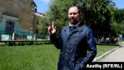 Мәктәп мөдире Радик Газизов