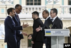 Лідери Франції, Німеччинни, Польщі, Великої Британії та України у Києві. Україна, 10 травня 2025 року