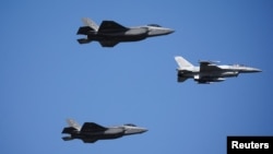 Перший літак буде доставлений у Чехію в 2029 році, а решта – до 2035 року