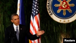 Филиппин -- АКШ президенти Барак Обама маалымат жыйынында, Манила,  28-апрель, 2014.