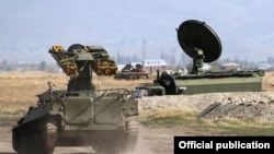 Armenia - Exercises at the Russian military base in Armenia, 13Oct,2014