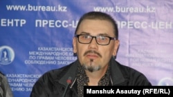 Гражданский активист Геннадий Крестьянский.  