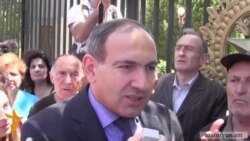 Նաիրիտցիները նախագահականից շարժվեցին ԱԺ, նրանց դիմավորեց Փաշինյանը