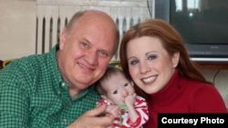 Azamat we Şimkuslar maşgalasy