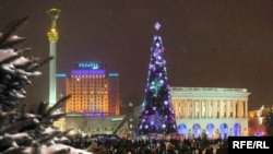 Майдан в рождественские дни, пять лет спустя после "оранжевой революции".