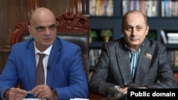 ԴՕԿ կուսակցության առաջնորդ Վարդան Ղուկասյան և նրա փաստաբան Լևոն Բաղդասարյան, կոլաժ