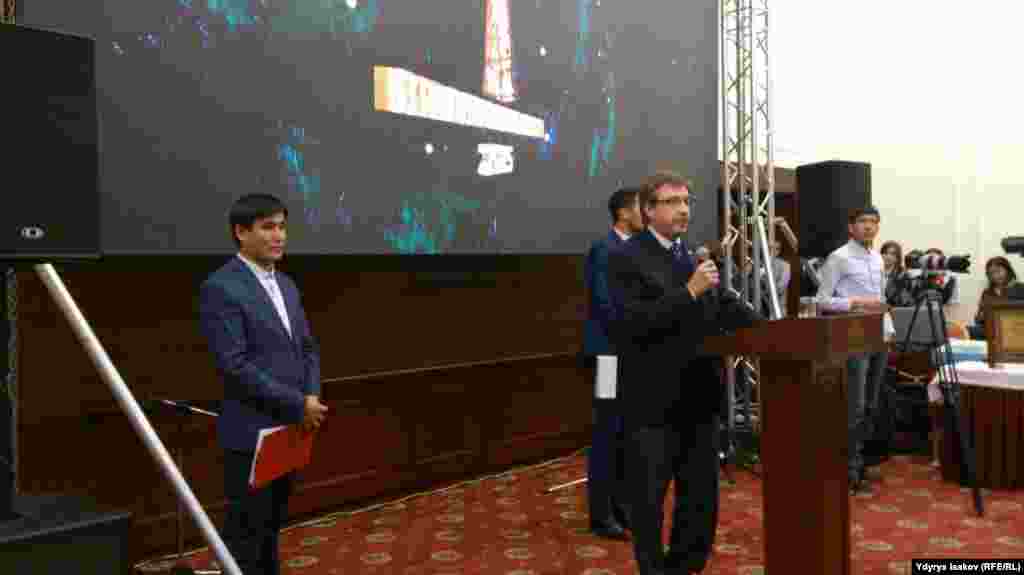 Уюштуруучулар кабарлагандай, быйыл 18 чет элдик, төрт жергиликтүү фильм тандалган.&nbsp;