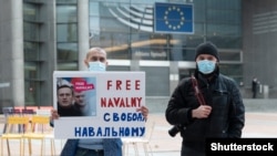 А.Навальныйды боштондукка чыгарууну талап кылган иш-чара. Брюссел, Белгия. 2021-жылдын 19-январы. 
