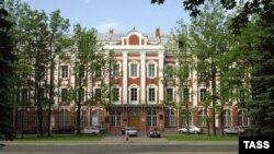 Главное здание Санкт-Петербургского государственного университета
