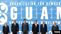 Грузія - Учасники саміту ГУАМ у Батумі, 1 липня 2008 року