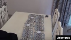 «Նորֆոլկ Քոնսալթինգ» ՍՊ ընկերության տնօրենի առանձնատնից առգրավված գումարը, արխիվ 