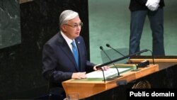 Қазақстан президенті Қасым-Жомарт Тоқаев БҰҰ Бас ассамблеясының 80-сессиясында сөз сөйлеп тұр. Нью-Йорк, 23 қыркүйек 2025 жыл.