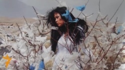 Жил был пакет...