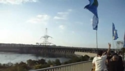 У Запоріжжі вшанували жертв підриву греблі ДніпроГЕСу