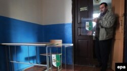 Политолог Ираклий Хинтба на страницах газеты «Чегемская правда» размышляет о том, почему в списках кандидатов так много молодежи