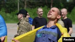 Былы ўкраінскі палонны па вяртаньні на радзіму, 9 чэрвеня 2025 году