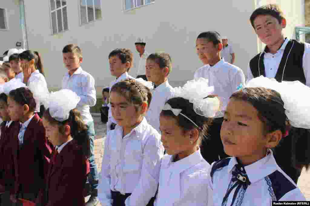 Сузак району. №43 Исраил Карабаев атындагы мектепте учурда 200дөн ашык окуучу билим алат.&nbsp;