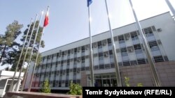 Здание МИД КР.