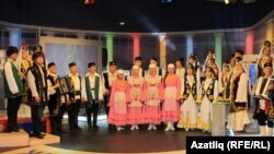  «Умырзая» “Җырлыйк әле” тапшыруында чыгыш ясый 